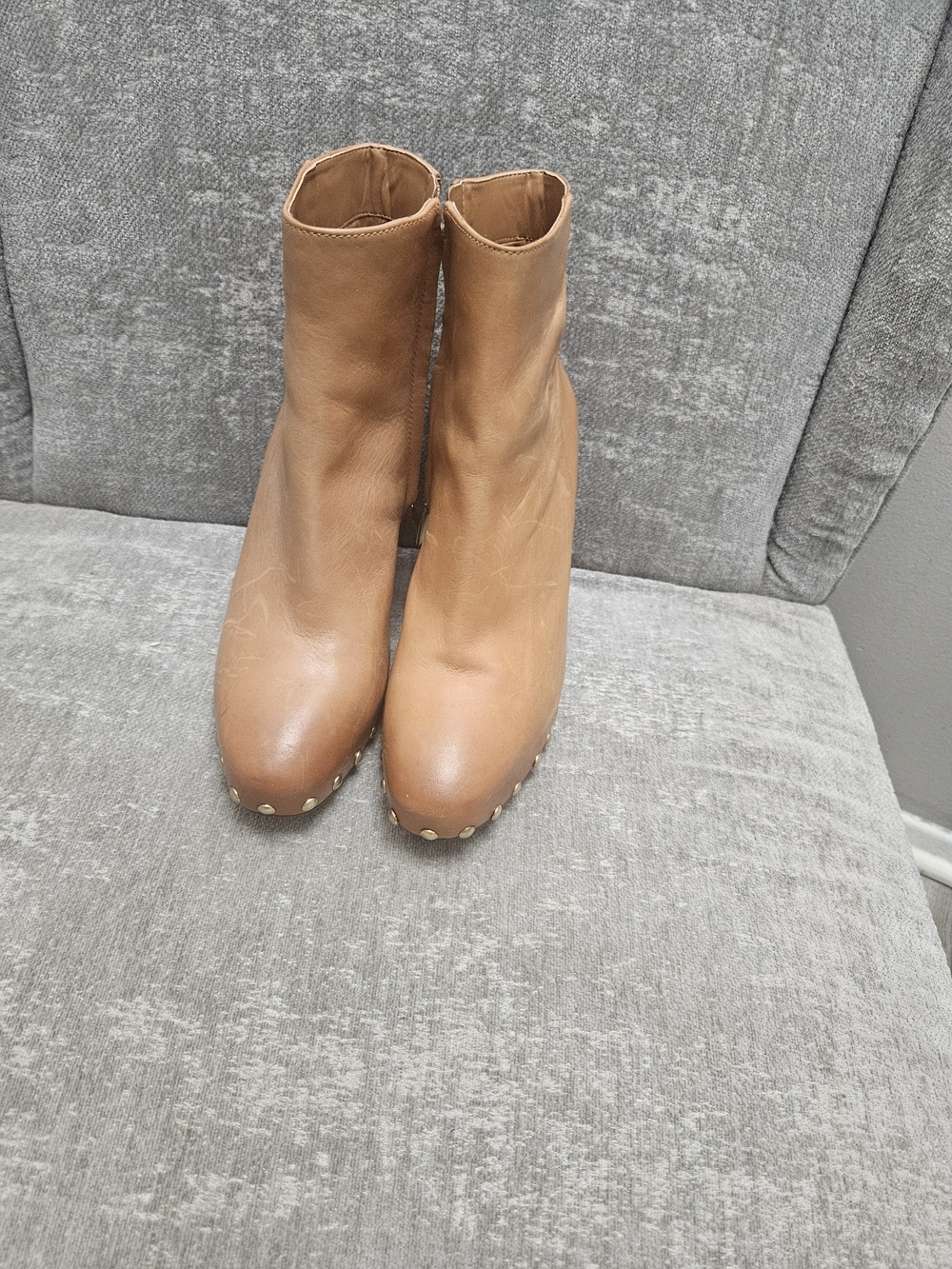 Vince Camuto Tan Leather Stud-Trim Ankle Boots